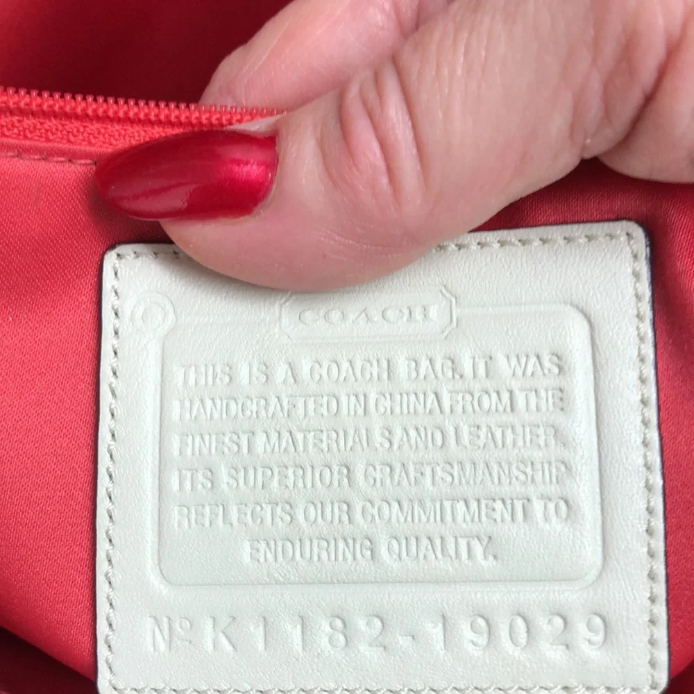 Coach handbag - Picture 10 of 12